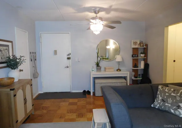 Homes for sale in Yonkers, NY | 1101 Midland Ave #333, Yonkers, NY 10708 | MLS# 1022709