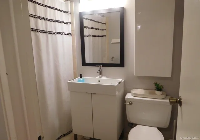 Homes for sale in Yonkers, NY | 1101 Midland Ave #333, Yonkers, NY 10708 | MLS# 1022709