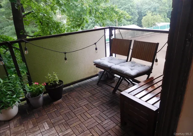 Homes for sale in Yonkers, NY | 1101 Midland Ave #333, Yonkers, NY 10708 | MLS# 1022709