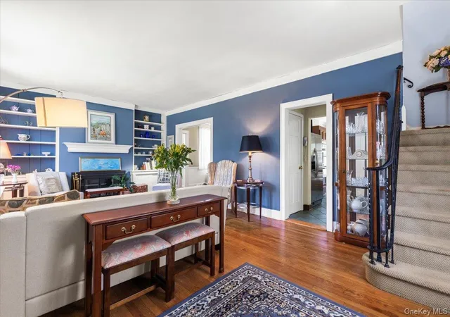 Photo 4 of Single family home for sale at 1072 Hunter Ave, Pelham, NY 10803 | MLS# 1022723 | Listing updated on 2026-08-01