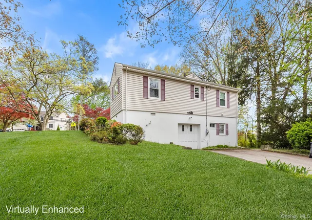 Homes for sale in White Plains, NY | 29 West St, White Plains, NY 10605 | MLS# 1022728