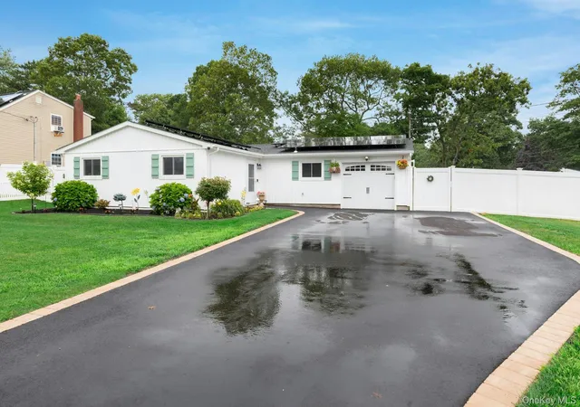 1st image of 75 Presford Dr, Brookhaven, NY 11967 | MLS# 1022740