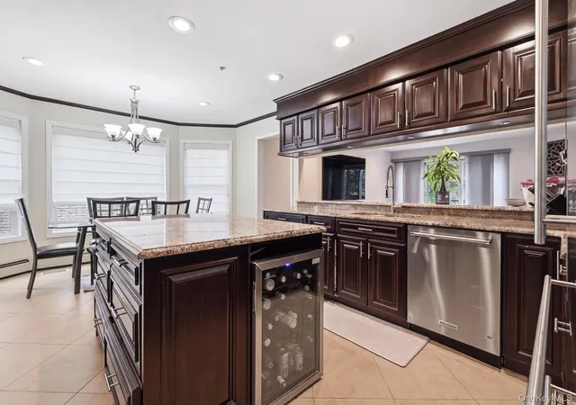 Photo 2 of Single family home for sale at 19 Sunset Rd W, North Hempstead, NY 11507 | MLS# 1022769 | Listing updated on 2026-09-20
