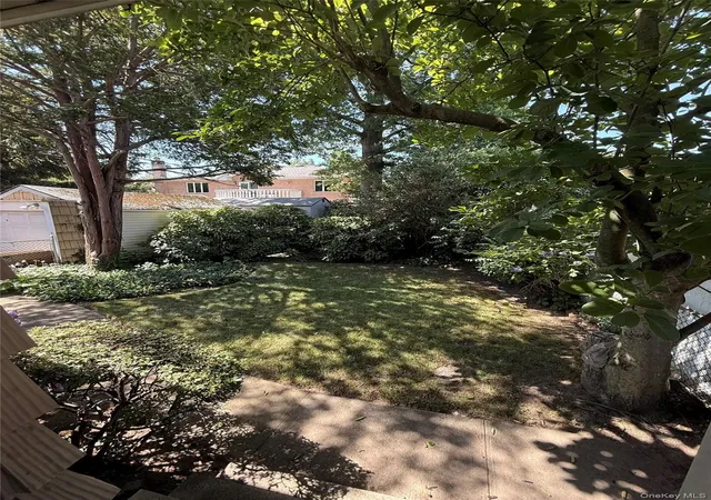 25th image of 4112 Glenwood St, Little Neck, NY 11363 | MLS# 1022809