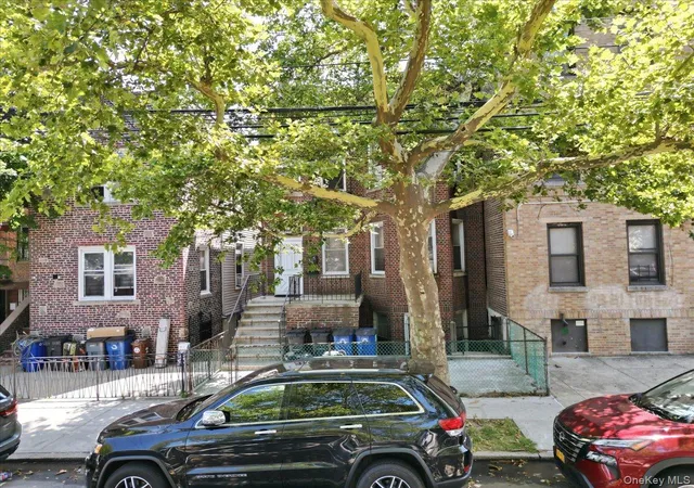 1st image of 3232 Bronxwood Ave, New York, NY 10469 | MLS# 1022819