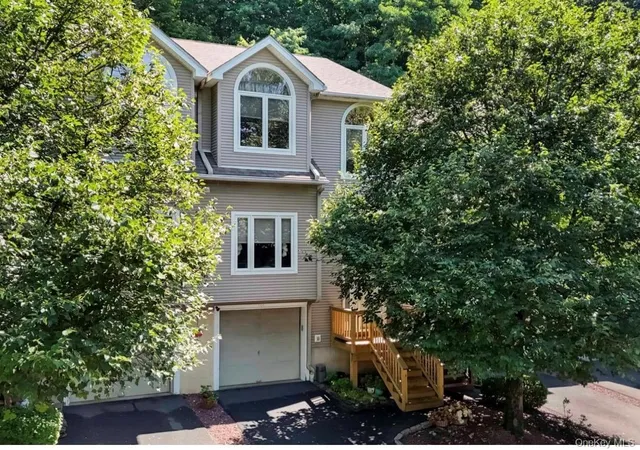 Homes for sale in Clarkstown, NY | 146 Foltim Wy, Clarkstown, NY 10920 | MLS# 1022831