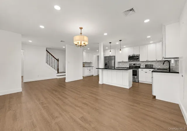 Photo 4 of Sale Pending at 55 Yuma Ln, Islip, NY 11730 | MLS# 1022841 | Listing updated on 2026-09-01