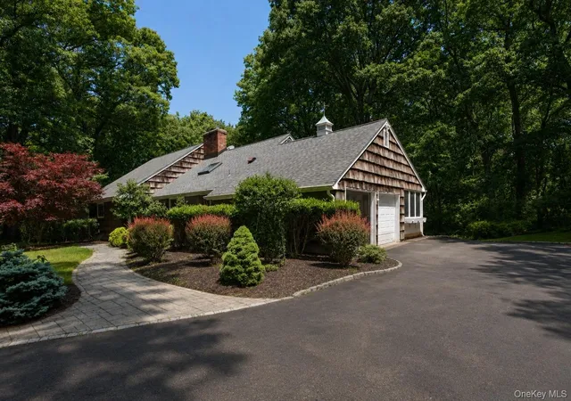 2nd image of 21 Druid Hill Rd, Port Jefferson, NY 11777 | MLS# 1022843