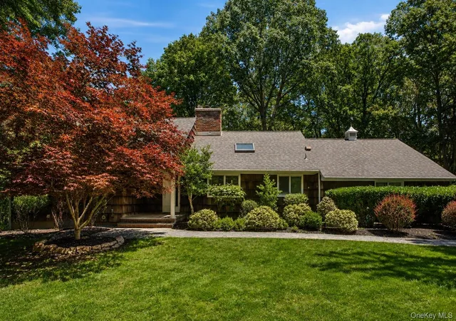 Photo 3 of Sale Pending at 21 Druid Hl Rd, Port Jefferson, NY 11777 | MLS# 1022843 | Listing updated on 2026-08-09