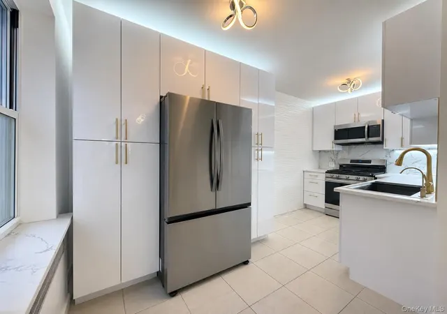 5th image of 65-70 Booth St #5E, Rego Park, NY 11374 | MLS# 1022879
