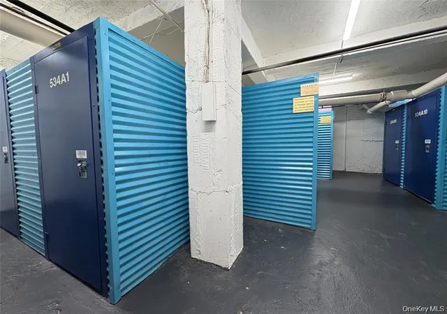 2nd image of 65-70 Booth St, Rego Park, NY 11374