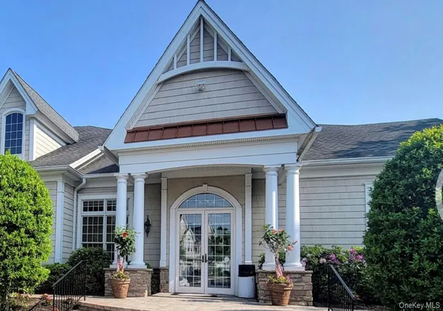 Photo 36 of Sale Pending at 189 Symphony Dr, Brookhaven, NY 11755 | MLS# 1022885 | Listing updated on 2026-07-29