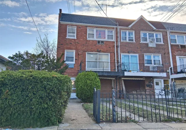 2nd image of 1386 Remsen Ave, Brooklyn, NY 11236 | MLS# 1022894