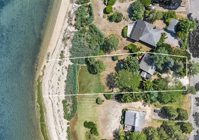 20th image of 21 Breeze Hill Rd, East Hampton, NY 11937 | MLS# 1022911