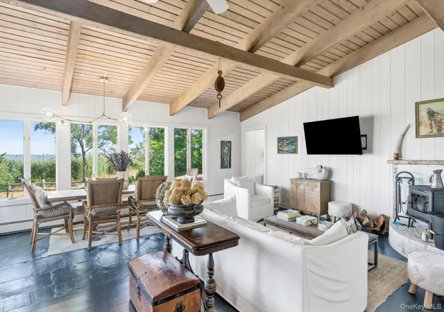 5th image of 21 Breeze Hill Rd, East Hampton, NY 11937 | MLS# 1022911