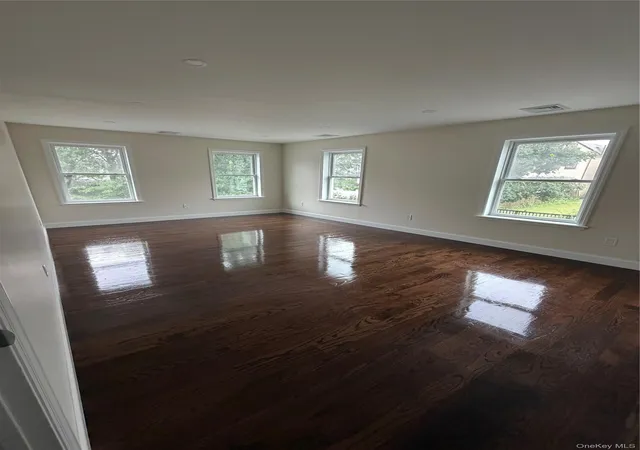 Listing Photo 2 - Condo for sale in building located at 460 Dunham Ave, Mount Vernon, NY 10553 - Unit #