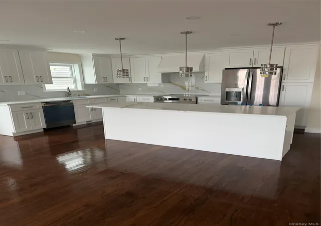 3rd image of 460 Dunham Ave, Mount Vernon, NY 10553 | MLS# 1022928