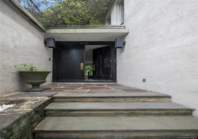 4th image of 5250 Arlington Ave, Bronx, NY 10471 | MLS# 1022953