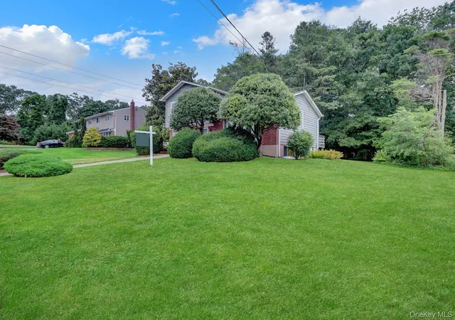 Photo 2 of Sale Pending at 135 Atlantic Pl, Hauppauge, NY 11788 | MLS# 1022954 | Listing updated on 2026-08-10