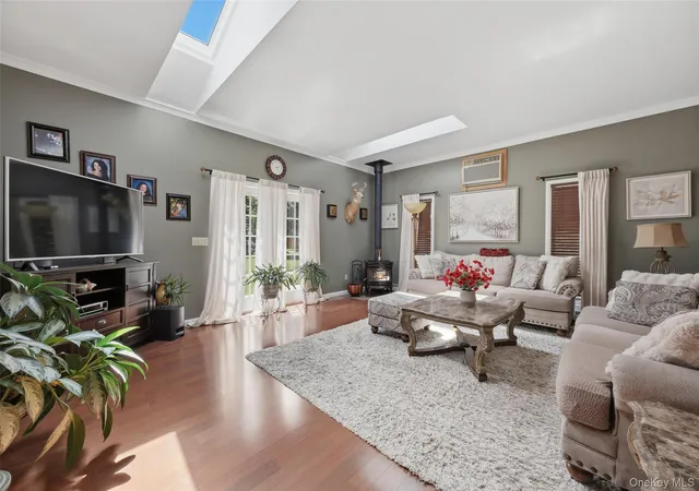 Homes for sale in Catskill, NY | 40 Grandview Ave, Catskill, NY 12414 | MLS# 1022958