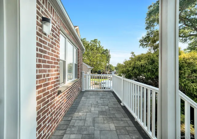 Photo 3 of Single family home for sale at 102 Strattford Rd, North Hempstead, NY 11040 | MLS# 1022963 | Listing updated on 2026-09-28