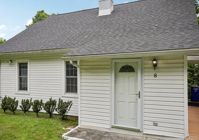 Photo 3 of Sale Pending at 8 Sunset Hts, Monroe, NY 10950 | MLS# 1022990 | Listing updated on 2026-08-27