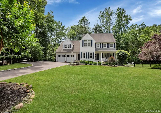 Photo 1 of Sale Pending at 48 Southdown Rd, Huntington, NY 11743 | MLS# 1022999 | Listing updated on 2026-10-29