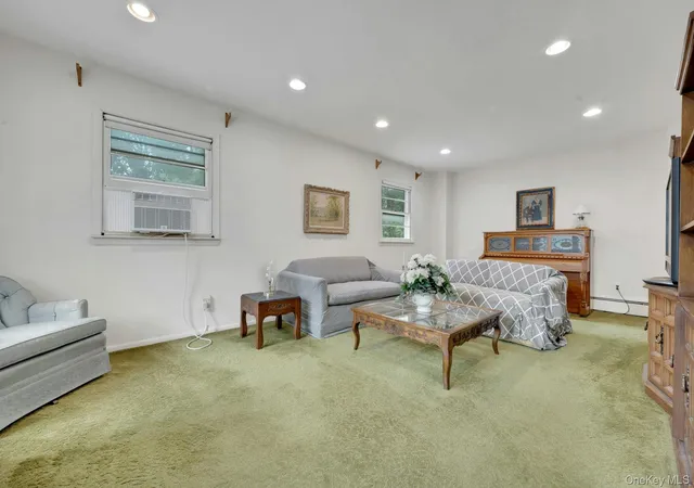 Homes for sale in Eastchester, NY | 34 Dogwood Dr, Eastchester, NY 10583 | MLS# 1023014