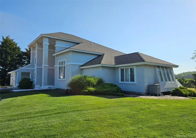 Homes for sale in Southampton, NY | 18 Pine Tree Ln, Southampton, NY 11977 | MLS# 1023018