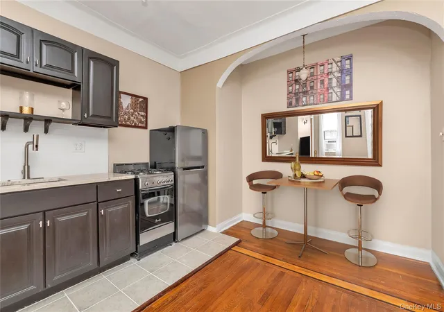 Homes for sale in New York, NY | 160-15 Powells Cove Blvd #A1, New York, NY 11357 | MLS# 1023029
