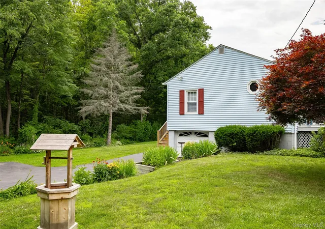 4th image of 45 Holt Rd, Hyde Park, NY 12538 | MLS# 1023047