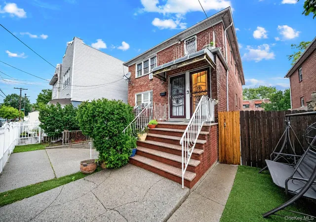 Photo 3 of Sale Pending at 919 E 99th Street, New York, NY 11236 | MLS# 1023064 | Listing updated on 2026-08-05