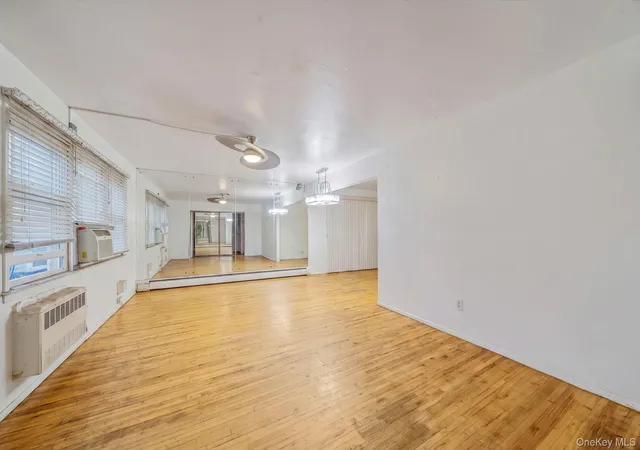 Listing Photo 5 - Condo for sale in building located at 919 E 99th St, New York, NY 11236