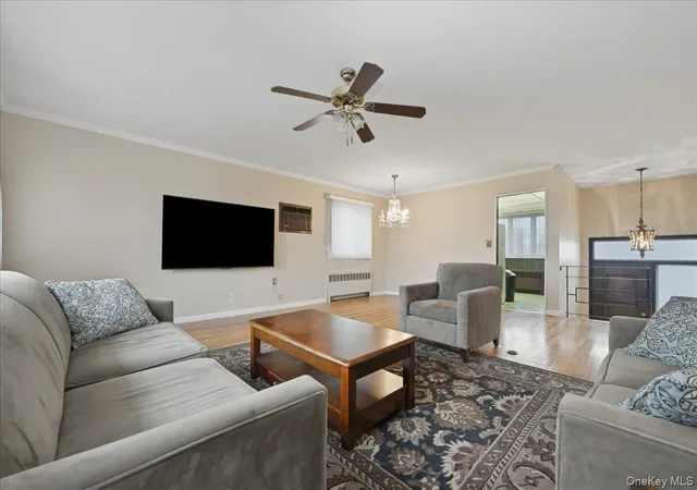 5th image of 48 E 1St St, Hempstead, NY 11520 | MLS# 1023066