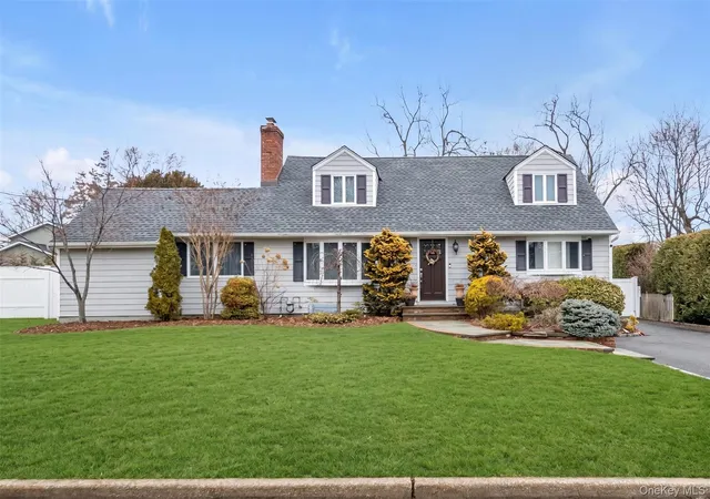 21st image of 17 Doxey Dr, Glen Cove, NY 11542 | MLS# 1023073