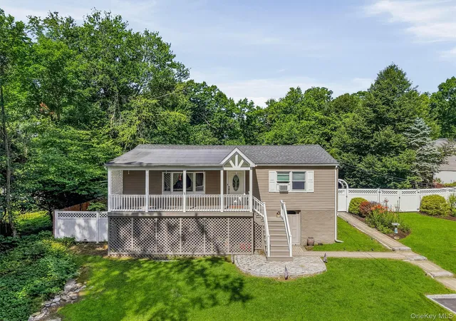 Photo 2 of Single family home for sale at 153 Kent Shore Dr, Kent, NY 10512 | MLS# 1023077 | Listing updated on 2026-08-19