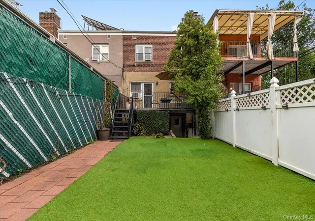 19th image of 3303 Eastchester Rd, New York, NY 10469 | MLS# 1023087