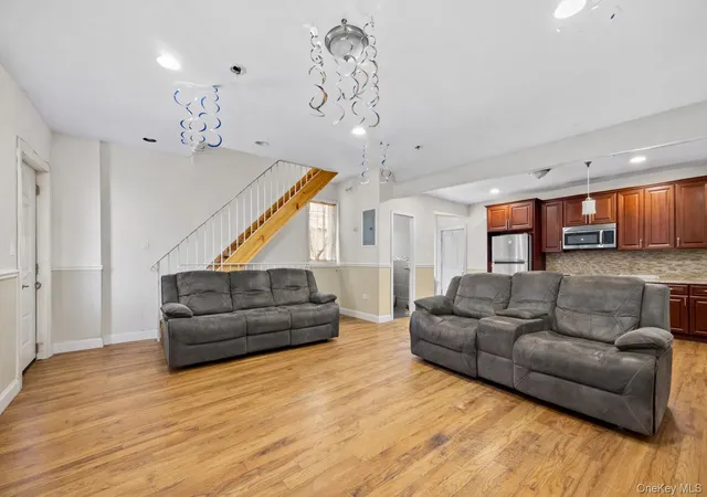 Photo 3 of Single family home for sale at 831 E 224th Street, New York, NY 10466 | MLS# 1023088 | Listing updated on 2026-08-03