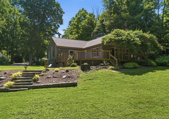 Photo 3 of Single family home for sale at 103 Old Ridge Rd, Warwick (town), NY 10990 | MLS# 1023112 | Listing updated on 2026-08-12