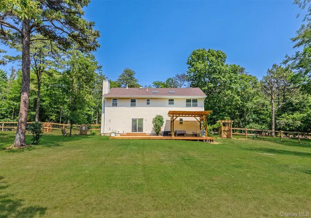 4th image of 22 Bellhaven Rd, Brookhaven, NY 11713 | MLS# 1023113