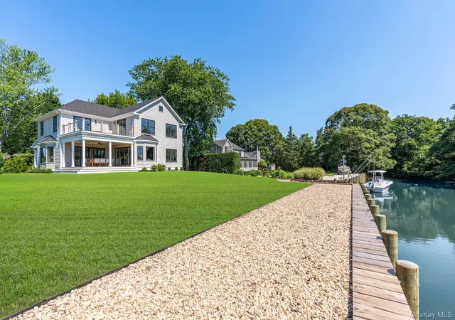 Photo 3 of Single family home for sale at 195 Williamsburg Dr, Southold, NY 11971 | MLS# 1023134 | Listing updated on 2026-08-29