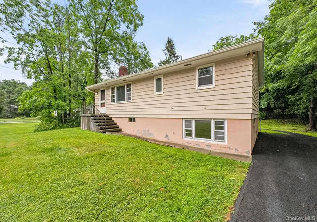 Homes for sale in Fishkill, NY | 72 South Ter, Fishkill, NY 12524 | MLS# 1023142