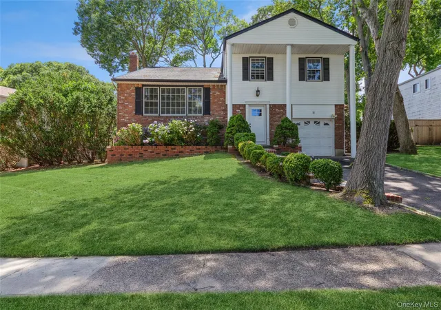 1st image of 18 Linden St, Brookhaven, NY 11784 | MLS# 1023144