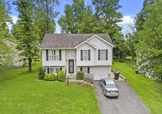1st image of 3 Stanford Ct, Montgomery, NY 12586 | MLS# 1023145
