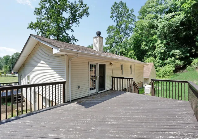 Photo 3 of Single family home for sale at 9 Charlotte Dr, Spring Valley, NY 10977 | MLS# 1023150 | Listing updated on 2026-09-17