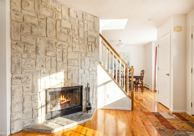 Photo 3 of Single family home for sale at 370 S Country Rd, Brookhaven, NY 11719 | MLS# 1023153 | Listing updated on 2026-08-01