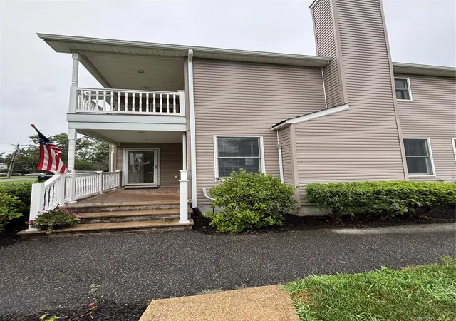 Photo 2 of Single family home for sale at 38 Hallock Ave, Smithtown, NY 11787 | MLS# 1023162 | Listing updated on 2026-08-23