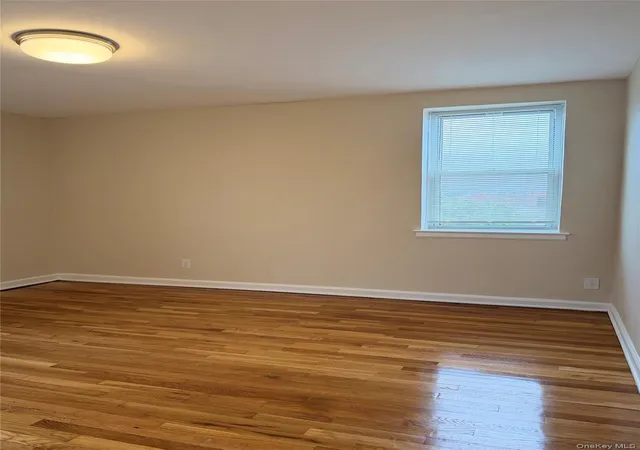 Homes for sale in Hempstead, NY | 32 Cathedral Ave #6B, Hempstead, NY 11550 | MLS# 1023164
