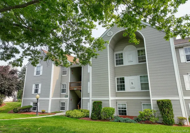 1st image of 1130 Washington Green, New Windsor, NY 12553 | MLS# 1023166