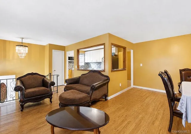 5th image of 218 Montana Ave, Bay Shore, NY 11706 | MLS# 1023167